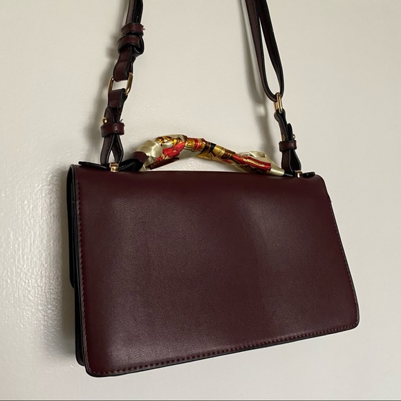 ‼️2/$30‼️Adjustable Crossbody bag - Picture 4 of 15